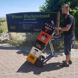 Fischereibetrieb Kuse, Fischerstube und Räucherei direkt and er Promenade von Binz.