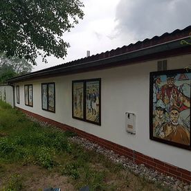 Fischereibetrieb Kuse, Fischerstube und Räucherei direkt and er Promenade von Binz.