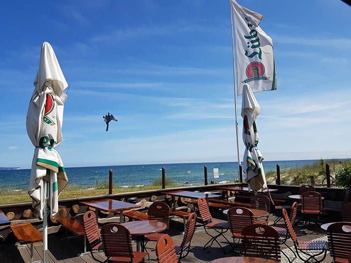 Fischereibetrieb Kuse, Fischerstube und Räucherei direkt and er Promenade von Binz.